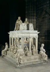 ルイ12世の墓（1462-1515）とブルターニュのアン（1496-1533）（大理石）の眺め